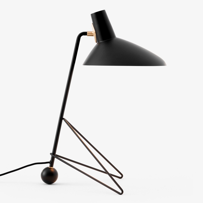 Tripod Table Lamp