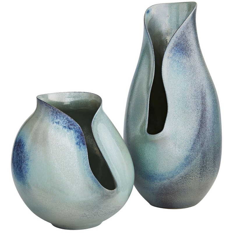 Isaac Vases Set of 2