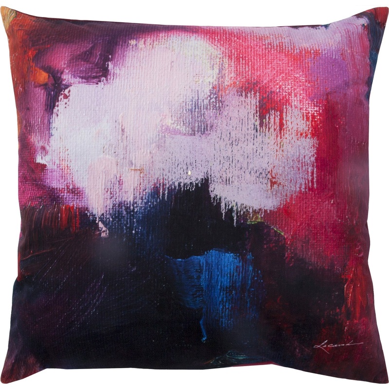 Levy Pillow