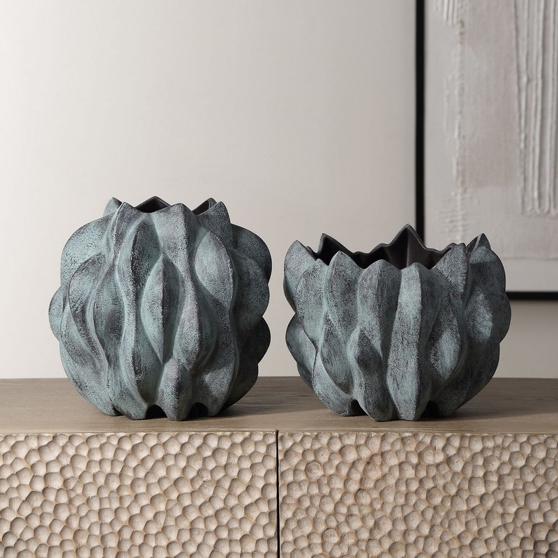 Verdant Vase