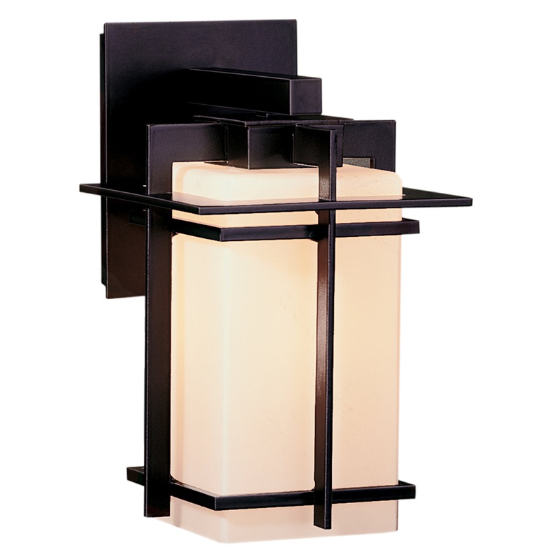 Tourou Outdoor Wall Sconce
