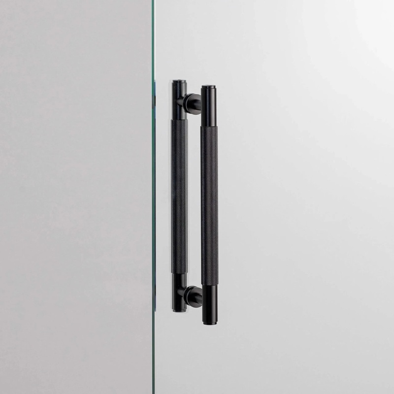 Double-Sided Pull Bar