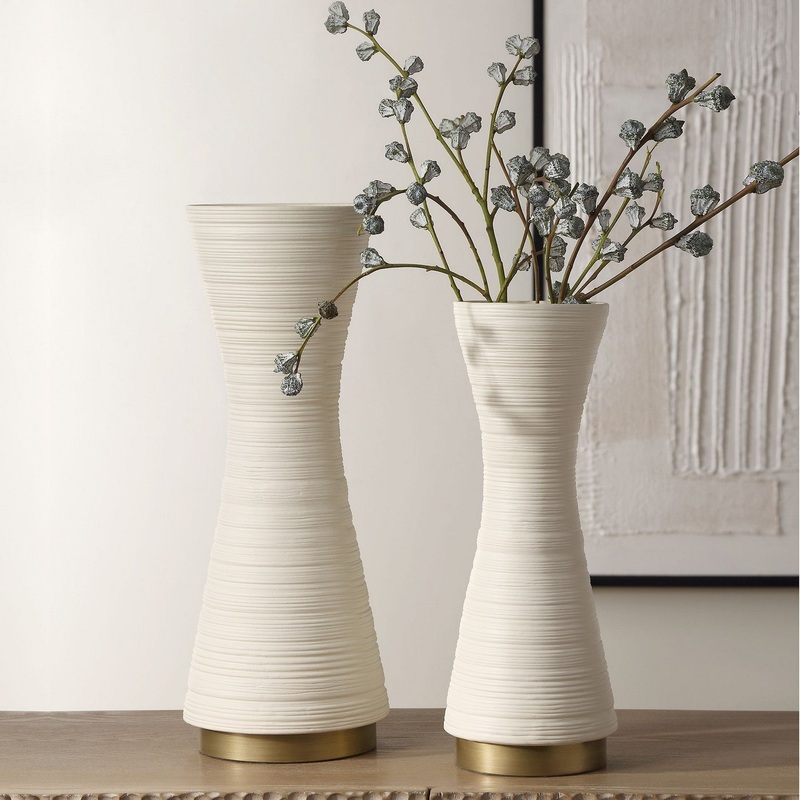 Ridgeline Vase