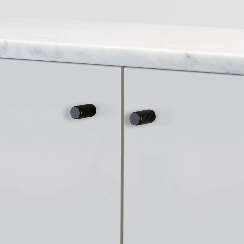 Furniture Knob – Linear