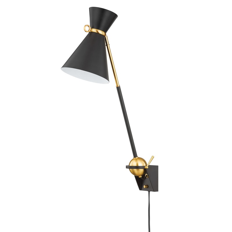Winsted Plug-In Wall Sconce